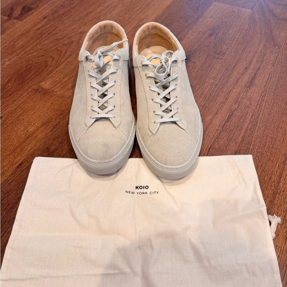 KOIO Men's Beige Sneakers